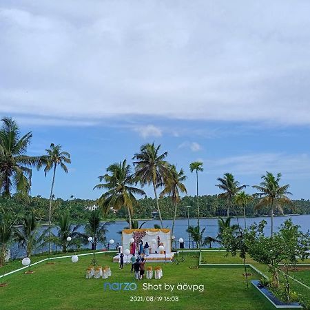 Ashtamudi Lake Garden Resorts Kollam Kültér fotó